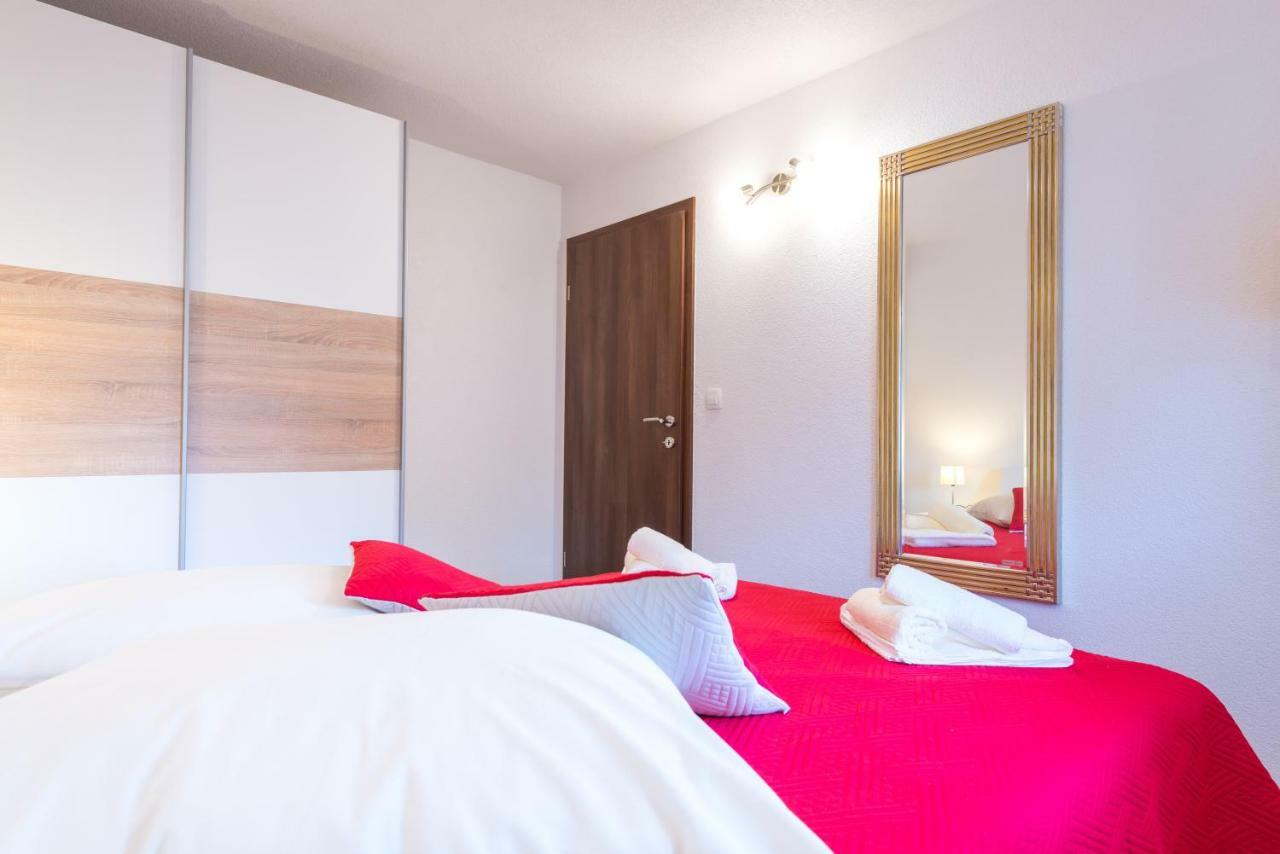Tranquility And Nature In 4 Bedroom With Sea View Mokošica Extérieur photo