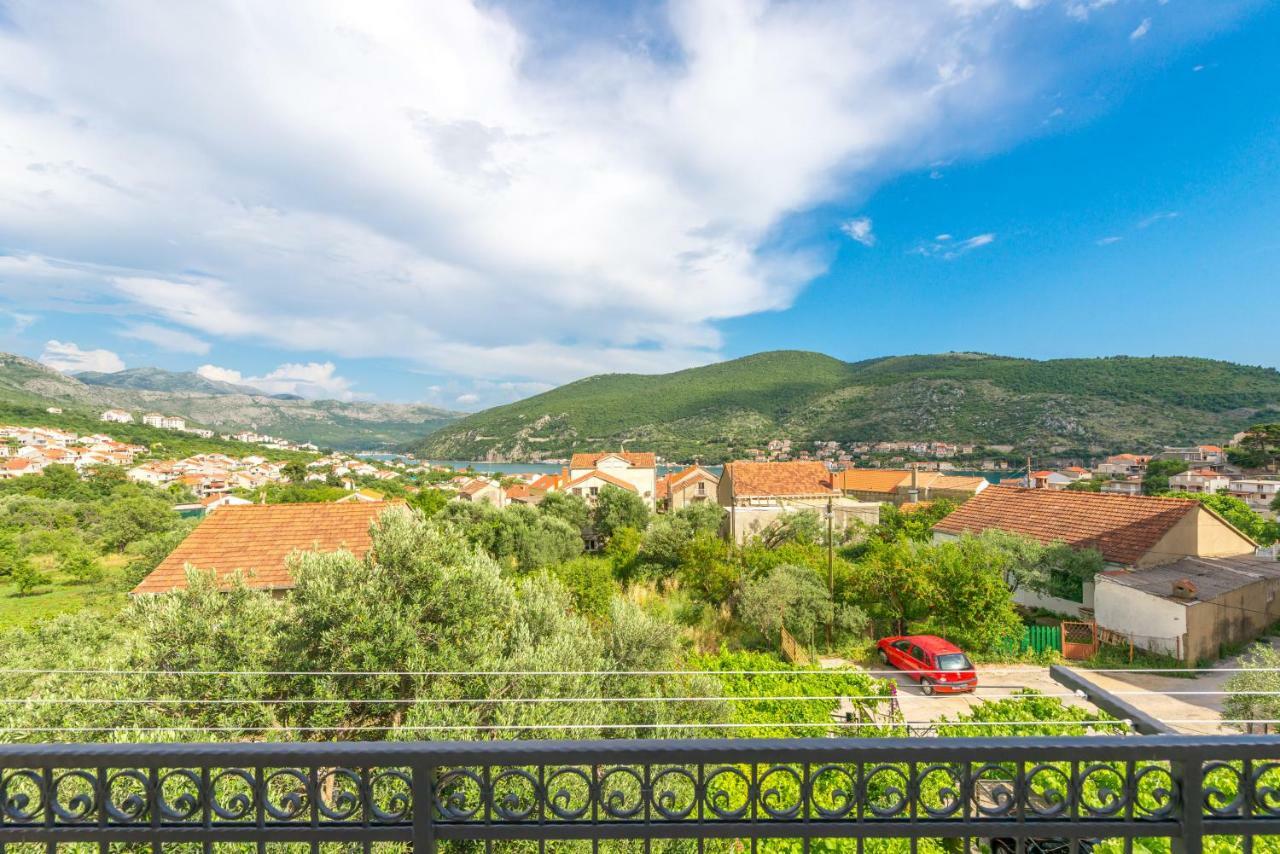 Tranquility And Nature In 4 Bedroom With Sea View Mokošica Extérieur photo