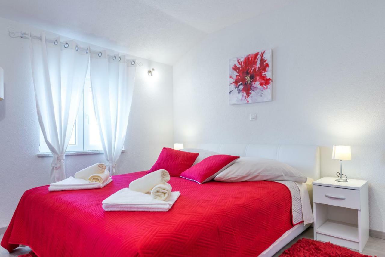 Tranquility And Nature In 4 Bedroom With Sea View Mokošica Extérieur photo
