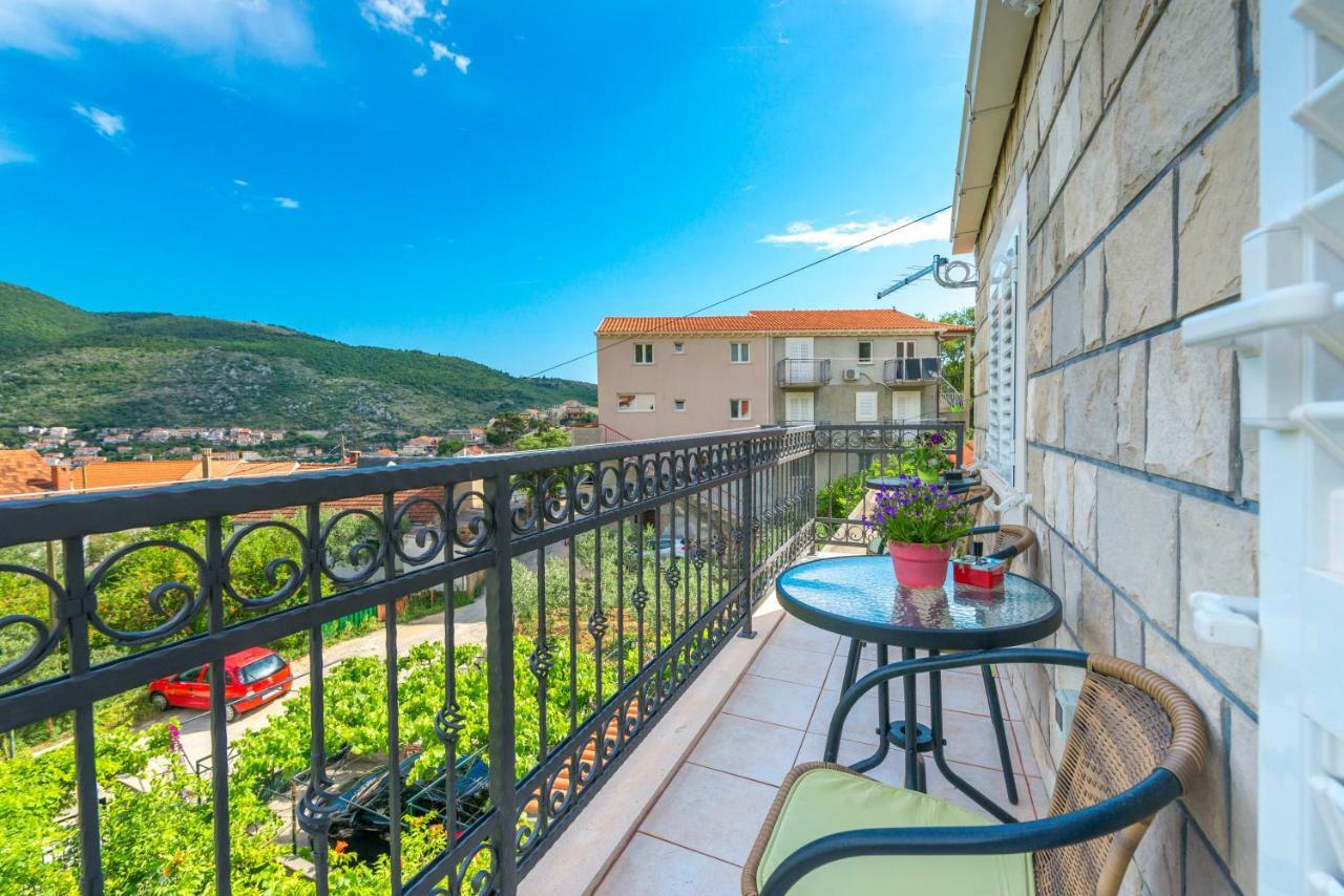 Tranquility And Nature In 4 Bedroom With Sea View Mokošica Extérieur photo
